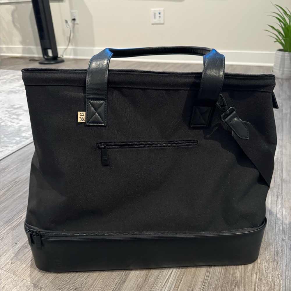 Béis Weekend Travel Bag
